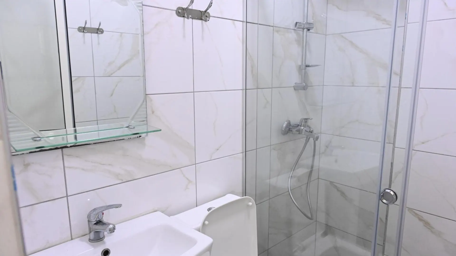 Apartaments Tafi Holiday Shëngjin